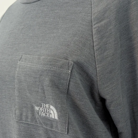 The North Face Women's Westbrae Knit Tencel Crew With Pocket Logo Gray, Sz M - Picture 4 of 6